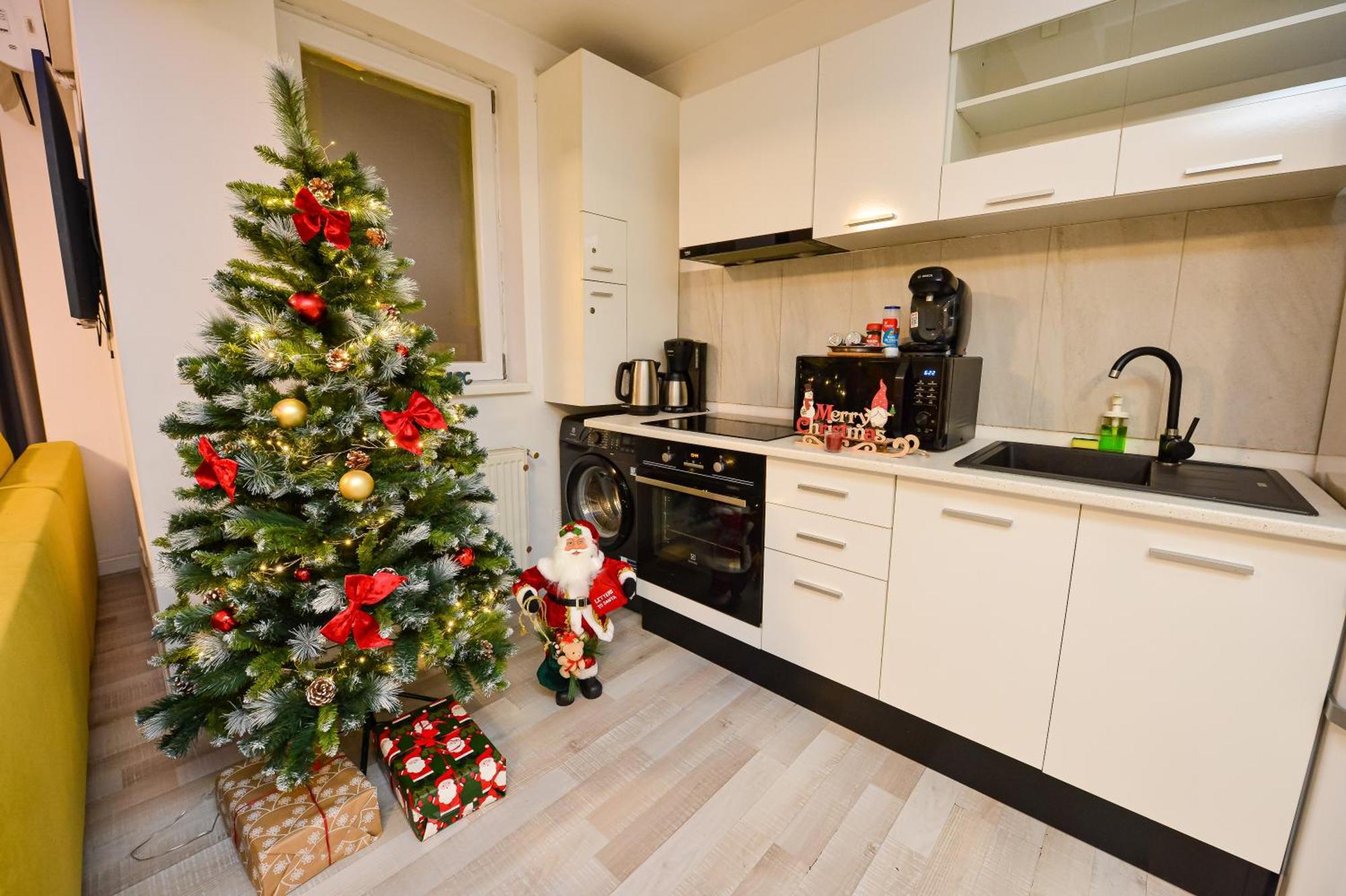 Ben Yehuda - Shabbat Friendly Apartments Бухарест Экстерьер фото